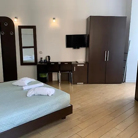 Thewesley Гостевой дом 4*