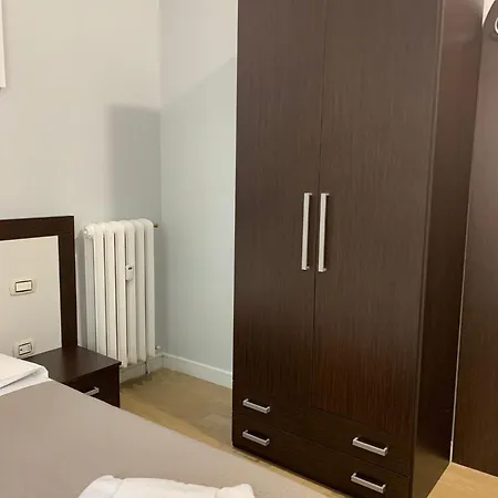 Pensión Thewesley 4*
